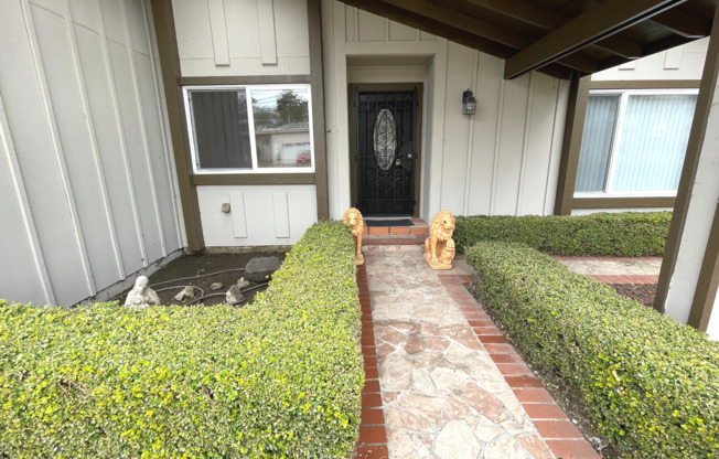 Spacious 3 Bedroom Home with Backyard Patio in Pacifica