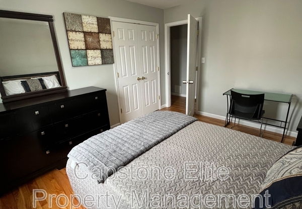 255-257 NJ Railroad Ave #2