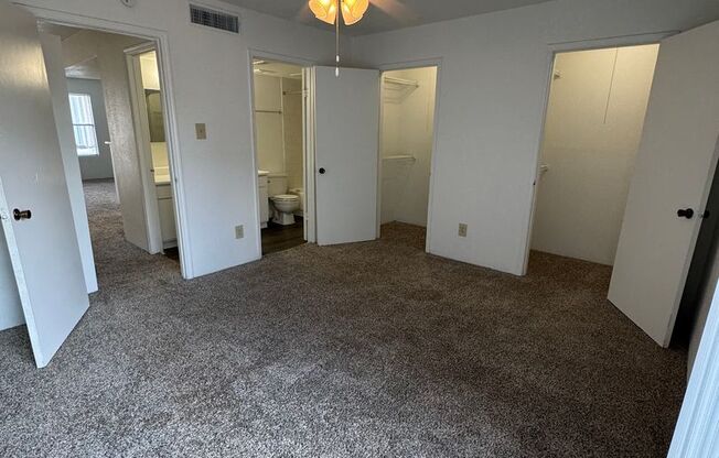 1 bed, 1 bath, 640 sqft, $885, Unit 0706