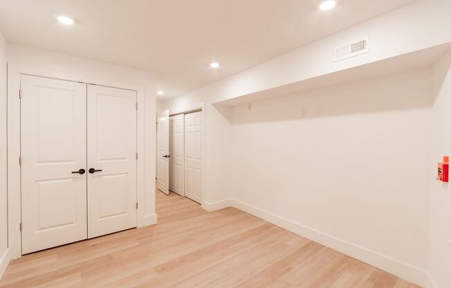 2 beds, 2 baths, 905 sqft, $1,535, Unit 1