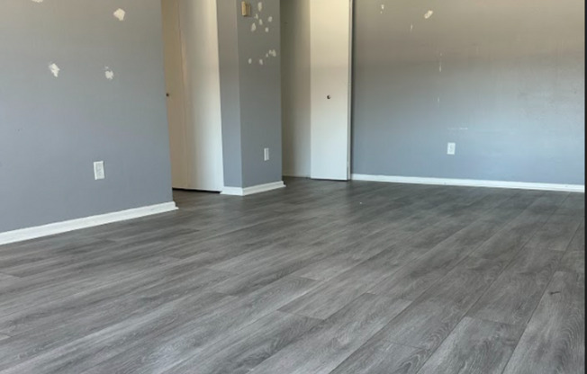 2 beds, 1 bath, 750 sqft, $1,349, Unit 1624-12