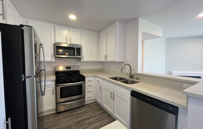 2 beds, 2 baths, 1,200 sqft, $2,748, Unit 222