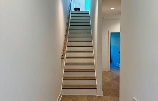 621 Walnut Heights Dr. #104 - For Rent