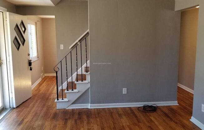 3-Bedroom home available in Verona over looking the Allegheny River