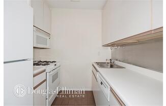 1 bed, 1 bath, 753 sqft, $4,500, Unit 15B