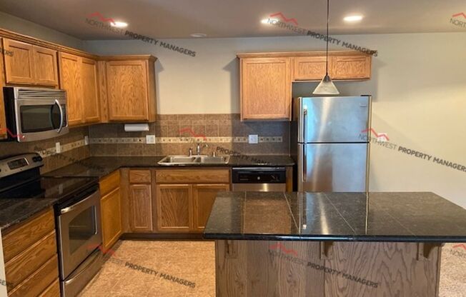 STATUS: *RENTED* | R202 | $1695.00 + $100.00 flat rate w/s/g *** MOVE IN SPECIAL***