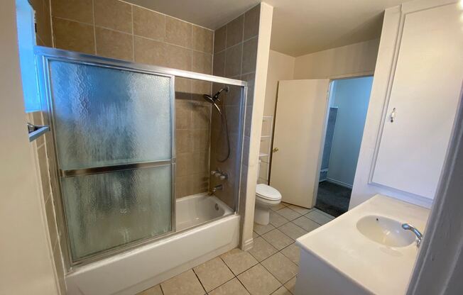 4871, 4873, 4875 Jones Avenue & 10383a, 10383b, 10389 Wells Avenue