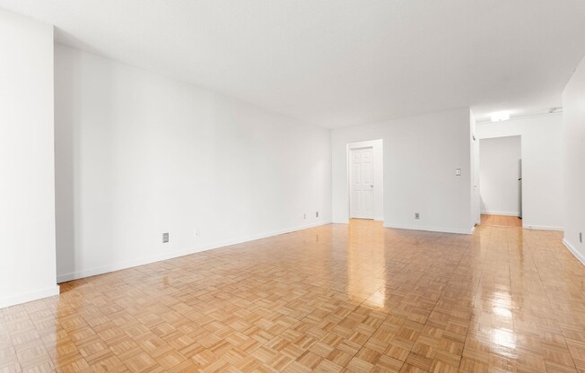 2 beds, 2 baths, 1,050 sqft, $4,050, Unit 523
