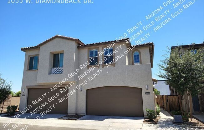 1055 W DIAMONDBACK DR