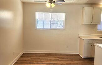 2 beds, 1 bath, 926 sqft, $2,395, Unit C