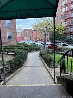 1 bed, 1 bath, 800 sqft, $1,800, Unit 3C