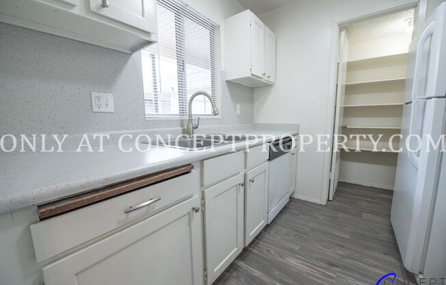 1 bed, 1 bath, 700 sqft, $1,225, Unit 35