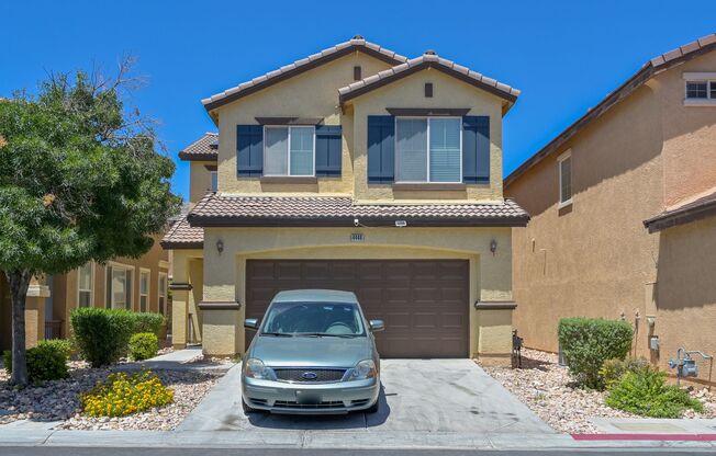 NW 3 bedroom!! Community Pool!! Playground and Park!! All Appliances!! Ceiling Fans through-out!!!