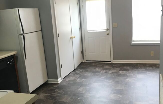 Traylor* - 2455 W. Wilson Rd
