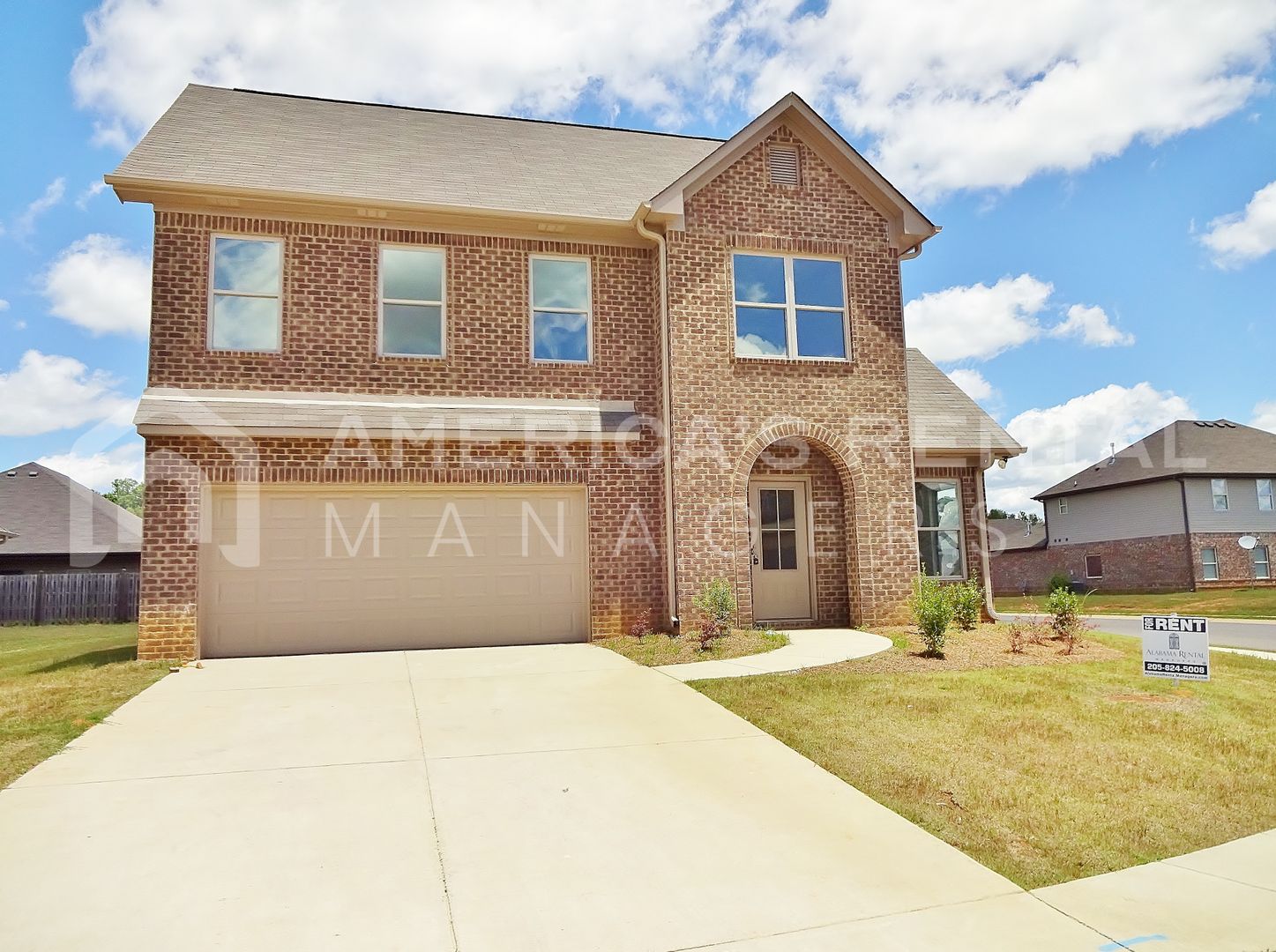 Home in Tuscaloosa... AVAILABLE TO VIEW!!!