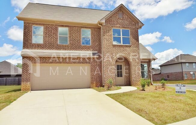 Home in Tuscaloosa... AVAILABLE TO VIEW!!!  Deposit Pending!!
