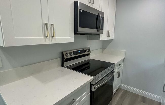 1 bed, 1 bath, 610 sqft, $1,995, Unit A-28