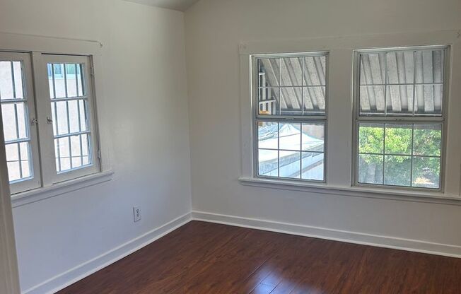 1 bed, 1 bath, 650 sqft, $1,700, Unit 5518 1/2