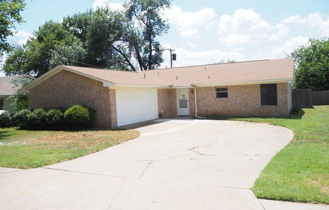 3 Bed - 2 Bath in Denton