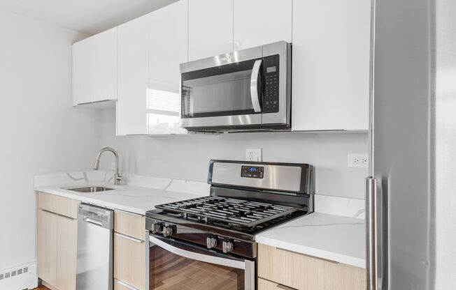 1 bed, 1 bath, 575 sqft, $2,200, Unit 608