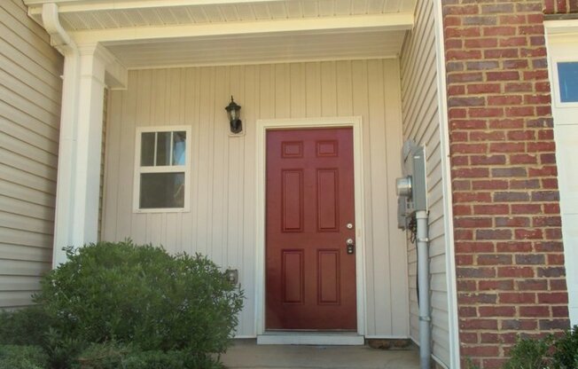 Welcome to this charming 3 bedroom, 2.5 bathroom townhome in Acworth, GA.