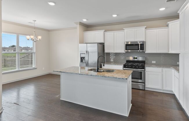 3 Bedroom in Pelican Lakes on Lake! Available Now