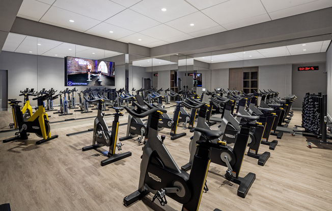 3 beds, 2 baths, 1,400 sqft, $10,995, Unit 75E