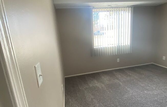 1 bed, 1 bath, 673 sqft, $1,009, Unit 12712S