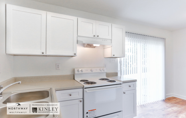 2 beds, 1 bath, 850 sqft, $1,250, Unit 31-E