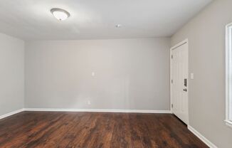 2 beds, 1 bath, $1,650