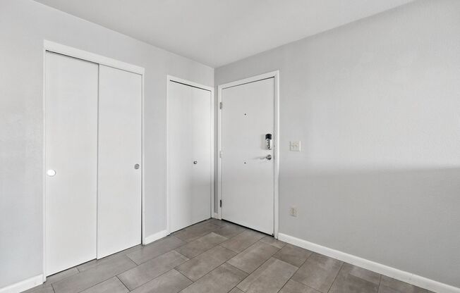 Walking Distance to ASU!