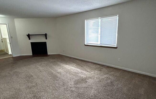 280 Apple Tree Court 8 Plex