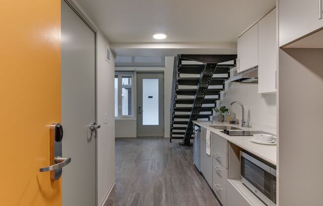 1 bed, 1 bath, 377 sqft, $1,385, Unit 106