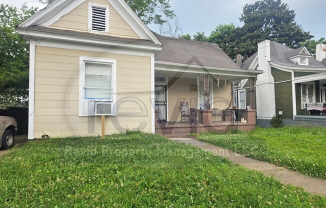 3 Bedroom 1 Bath in Midtown!!