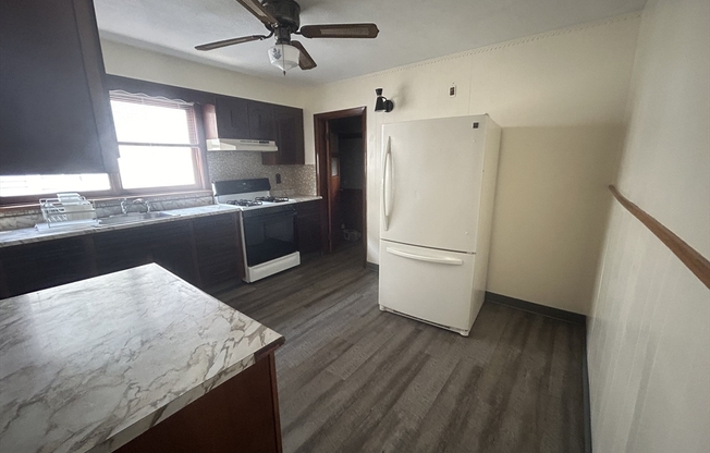 2 beds, 1 bath, 1,100 sqft, $2,500, Unit 1