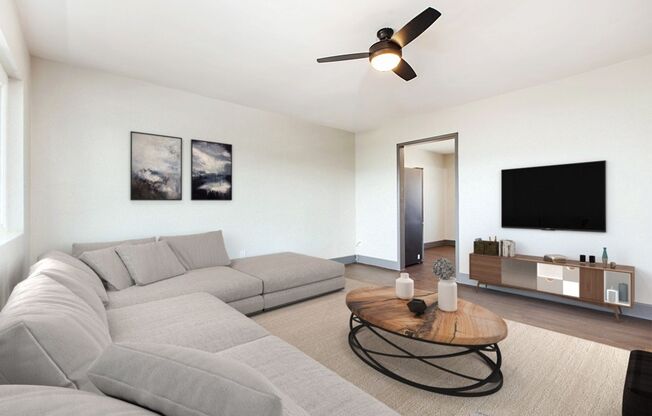 Renovated 2/1 - upper floor - MUST SEE this lovely apartment home