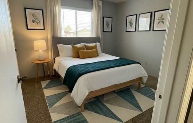 2 beds, 2 baths, 800 sqft, $955