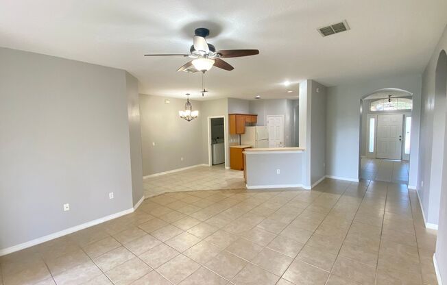 Four Bedroom, Three Bath Single Family Home in Debary!