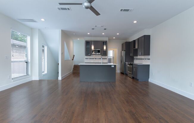 4303 Cole Ave
