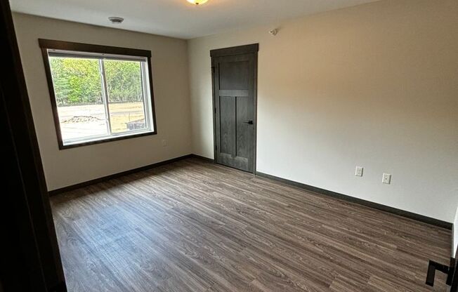 3 beds, 2 baths, 1,512 sqft, $1,695, Unit 713-203