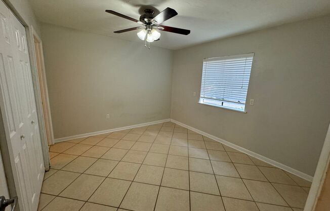 2 beds, 2 baths, $1,200