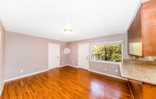 2860 Brookdale Ave.