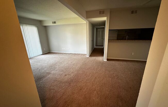 1 bed, 1 bath, 755 sqft, $975, Unit 5710D