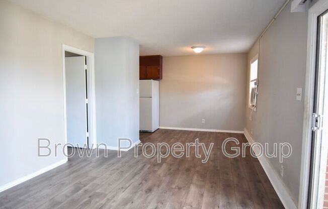 2456 B BRAGG BLVD