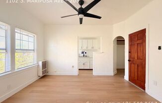 1102 S MARIPOSA AVE