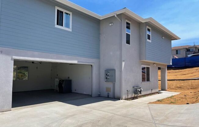 3 bedrooms townhome in National City