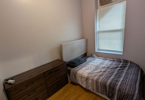 1826 W CERMAK