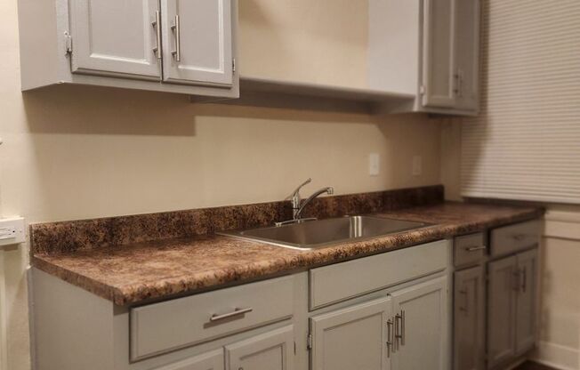 1 bed, 1 bath, $1,425, Unit 117