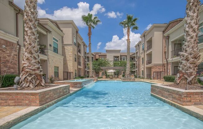 Sunningdale Beautiful 55+ Living in the Woodlands