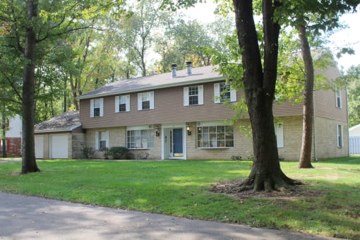 Building 17 at Maple Lane Apartments in Elkhart